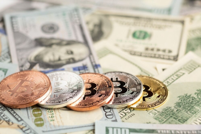 Bitcoin подбирается к историческим уровням: следующий пик — $137K?