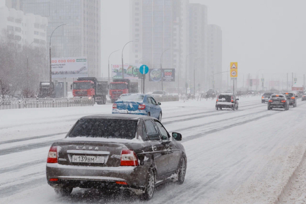 Минниханов: &laquo;Когда дороги не чищены, в адрес властей много нареканий&raquo;