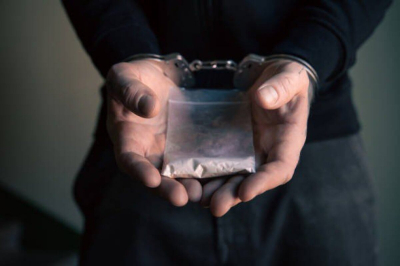 Подростка с крупной партией мефедрона задержали в Рудном