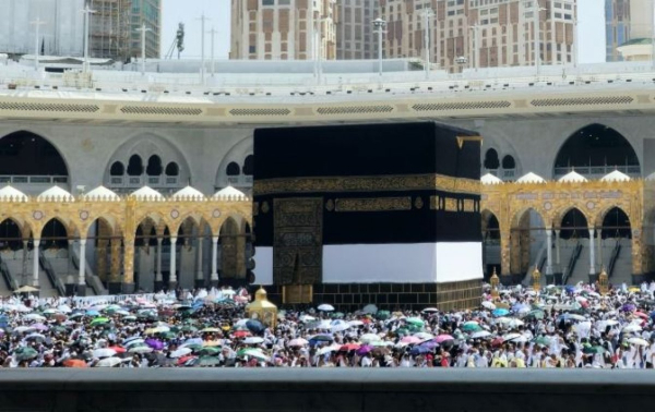 Саудовская Аравия разрешила паломничество с любой визой