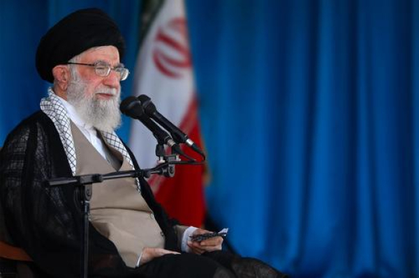 Хаменеи прокомментировал недавние беспорядки в Иране