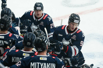 &laquo;Нефтехимик&raquo; в драматичном овертайме вырвал победу у &laquo;Авангарда&raquo; и восстановил равновесие