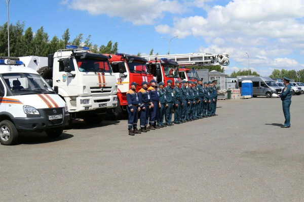 Сотрудники МЧС обеспечивают безопасность саммита &laquo;Россия &ndash; АСЕАН&raquo; в Казани