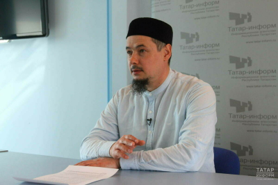 Ничә рәкәгать, онлайн ярыймы һ.б. - Тәравих турында сорауларга Йосыф хәзрәт җавап бирде