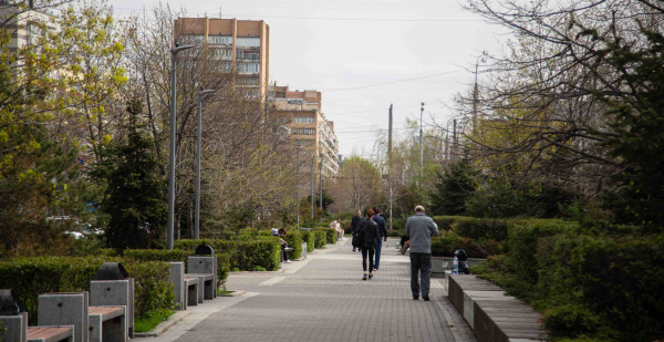 Синоптик Позднякова: суббота в Москве будет теплой, а в воскресенье пойдет дождь
