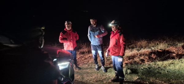 Двое взрослых и двое детей заблудились на авто в горах Туркестанской области