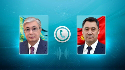 Президенты Казахстана и Крыгызстана поговорили по телефону