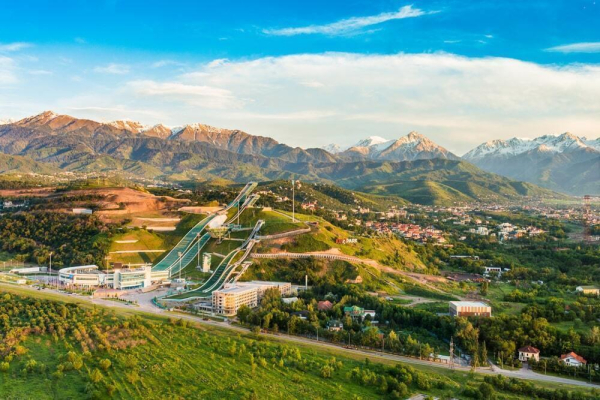 Люди не знают, где они живут - депутат требует запретить строительство на тектонических разломах и в селеопасных зонах