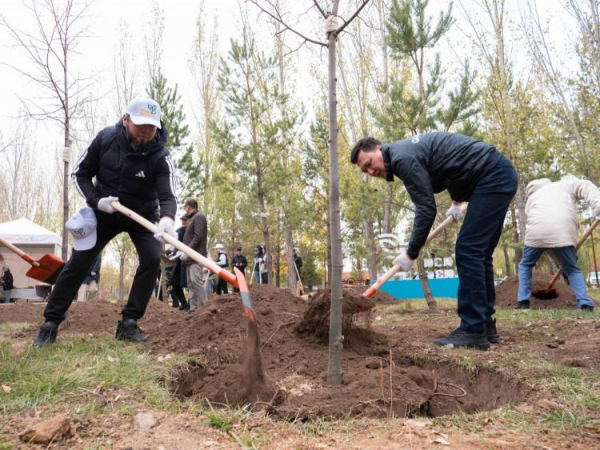 Члены Национального курултая поддержали акцию &quot;Таза Қазақстан&quot;