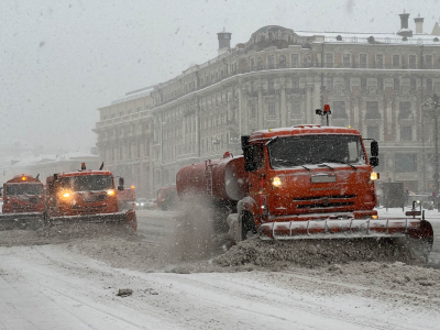 Автоэксперт Мартыненко рассказал, как летняя резина убивает в снежную погоду
