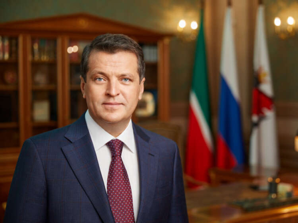 Ильсур Метшин поздравил казанцев с Днем защитника Отечества