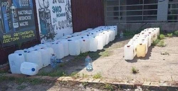 По 250 рублей из багажника: в Иркутске поймали перекупщиков бензина