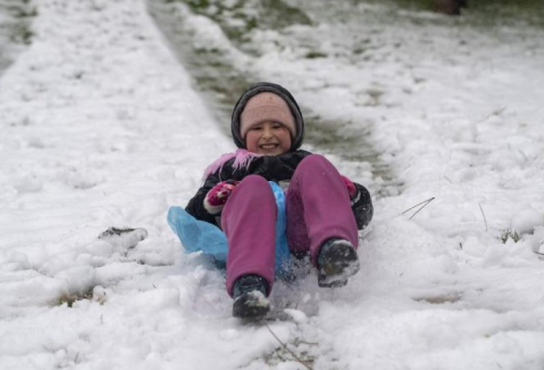 В десятках провинций Турции ввели жёлтый уровень опасности из-за снега и сильного ветра