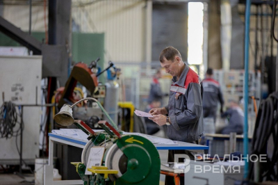 Казань попала в топ городов России по уровню зарплат у водителей и инженеров