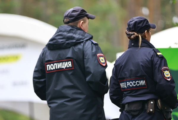 Два подростка в Набережных Челнах угнали авто с ключом и всеми документами