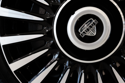 &laquo;Это будет не&nbsp;Aurus, а&nbsp;отдельный бренд&raquo;: на&nbsp;бывшем автозаводе Toyota в&nbsp;Петербурге начнут собирать машины Senat