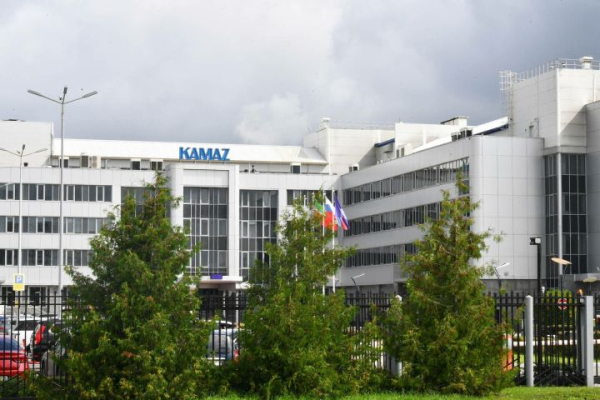 Сотрудники &laquo;КАМАЗа&raquo; вернулись к работе после двухнедельного отпуска