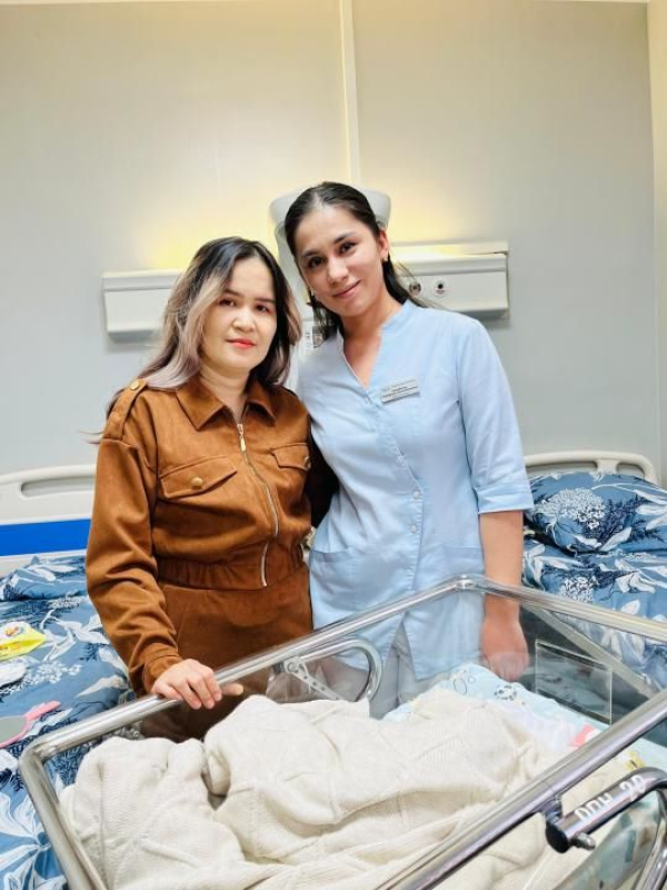 75 дней борьбы за жизнь: как шымкентские врачи спасли малыша весом 700 граммов