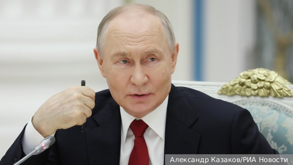 Путин по телефону поздравил Трампа с юбилеем