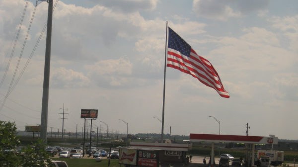 People: Максвелл назвала суду 29 друзей Эпштейна, которые избежали правосудия