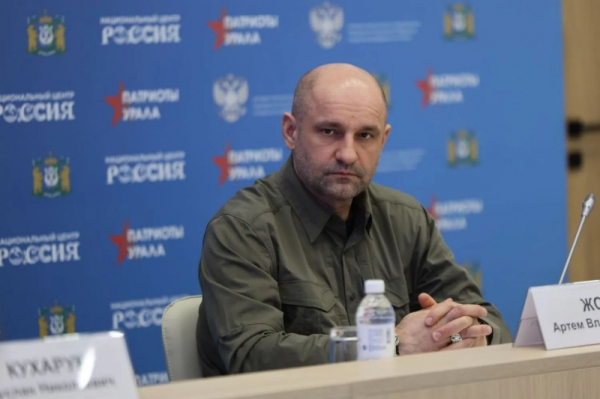 Артем Жога призвал уральских чиновников во время отпусков работать в Донбассе