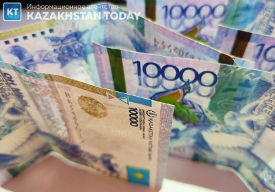 В рамках борьбы с &quot;черным рынком&quot; воды в Казахстане выписали штрафы на 58,3 млн тенге