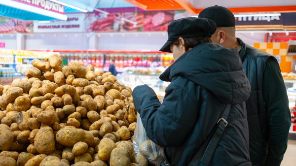 Продукты на рынках Астаны дорожают быстрее, чем в супермаркетах