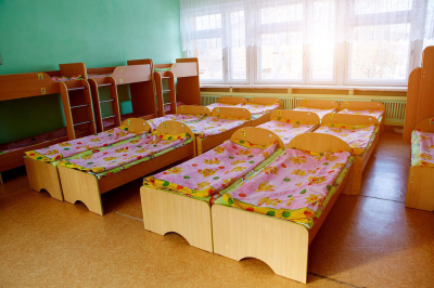 Работу школьных лагерей и загородных центров будут лицензировать в Казахстане