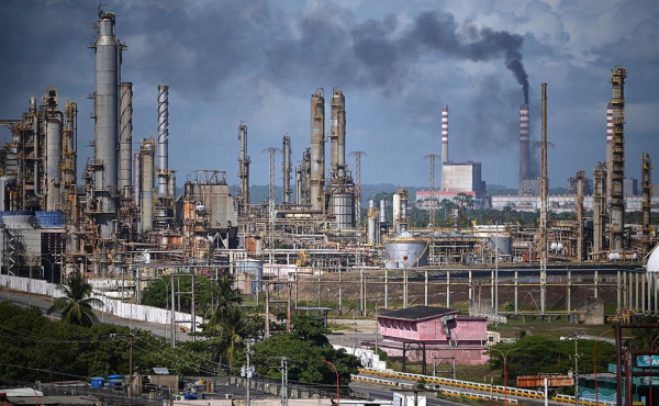 Трамп объявил о сделке с Индией по замещению нефти Ирана