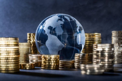 Самые богатые люди мира приумножили состояния на 304 млрд долларов
