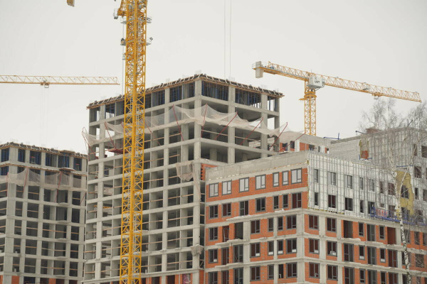 В Татарстане устранили большую часть выявленных нарушений охраны труда на стройках