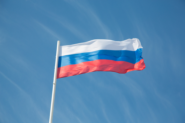 Мешков: Посольство РФ в Париже столкнулось с блокировкой карт для оплаты топлива