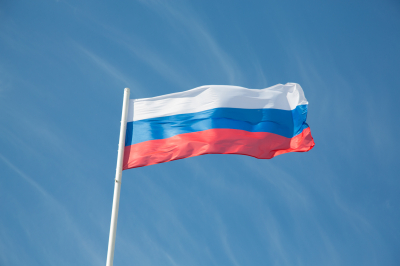 Мешков: Посольство РФ в Париже столкнулось с блокировкой карт для оплаты топлива
