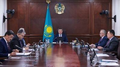 Бектенов поручил оцифровать систему обращения с отходами в Казахстане