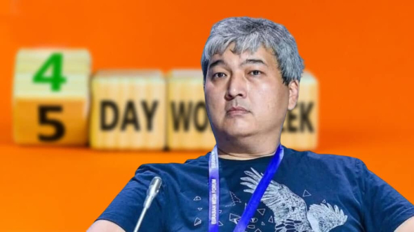 Ашимбаев считает, что смена рабочего графика астанчанам не поможет