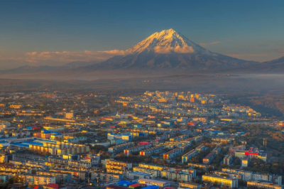 На Камчатке объявили угрозу цунами после землетрясения магнитудой 7,7