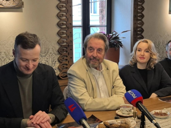 Эррол Маск на встрече в Нижнем Новгороде: &laquo;Все санкции против России бессмысленны&raquo;