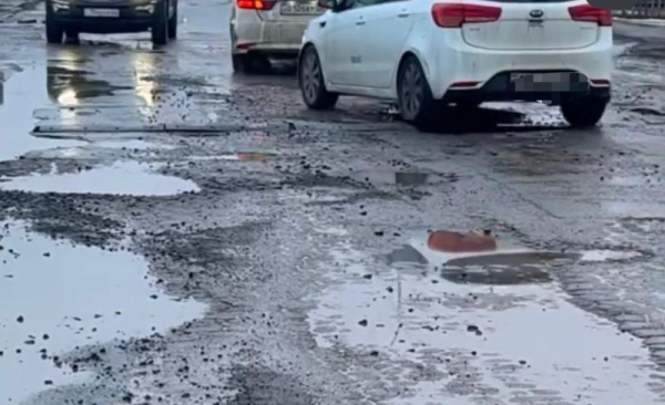 На каких улицах Атырау отремонтируют дороги (СПИСОК)