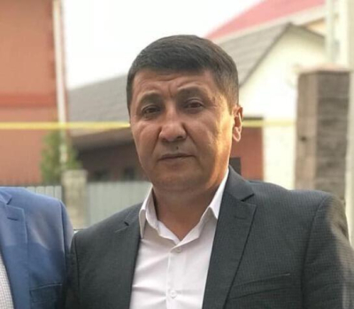 Нападение на сотрудницу аэропорта: обезвредившего дебошира мужчину наградили медалью   
